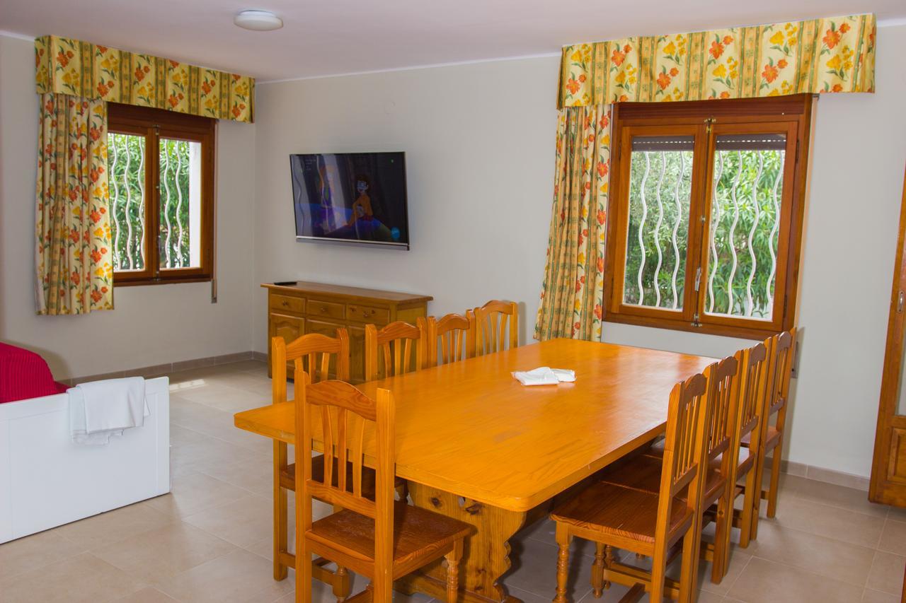 Rentalmar Villa Cristina Families Only Miami Playa Bagian luar foto