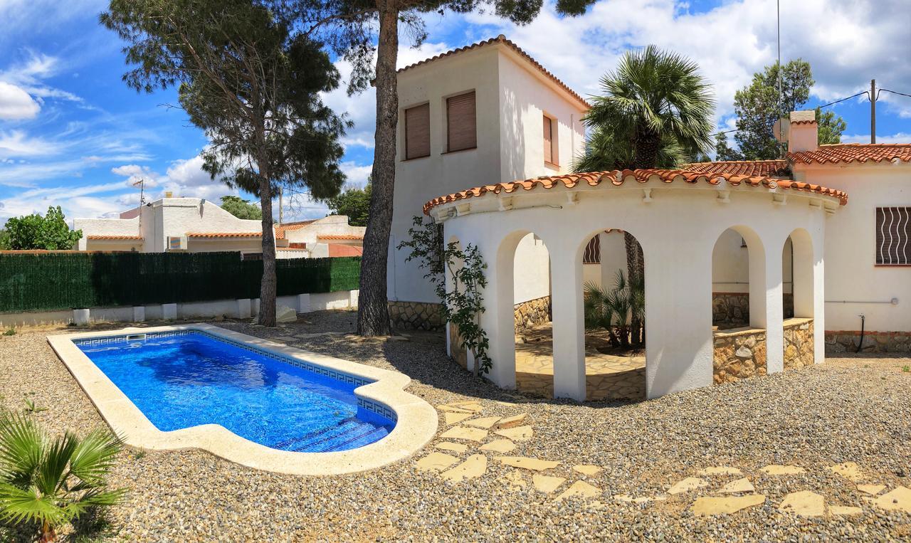 Rentalmar Villa Cristina Families Only Miami Playa Bagian luar foto